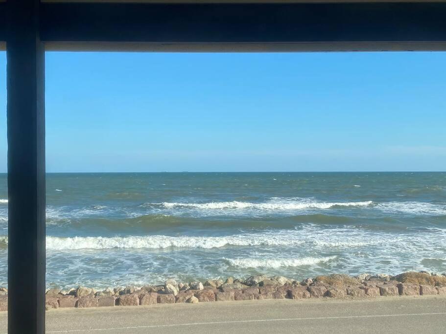 Beach House With Ocean View 瑟夫赛德海滩 外观 照片